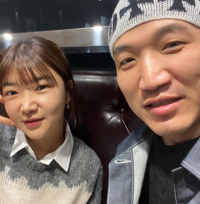 '10기 영자♥' 미스터황, 혈액암 소견..항암 준비로 삭발→비니 쓰고 …