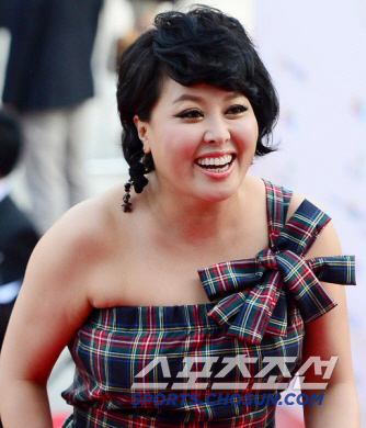 '난임' 홍지민, 45세 자연임신 비결 밝혔다 "시험관·인공수정 6회 모두 실패"