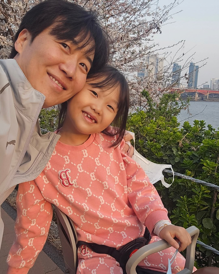 도경완 딸 하영, 클수록 母 얼굴 보이네...♥장윤정도 인정 "기가 막히게 클 것"