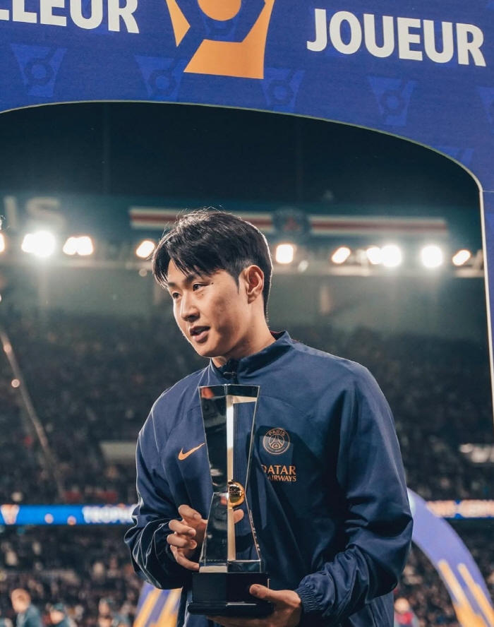 충격! 'Kang-in 누구?' 엔리케 PSG 감독 이강인 잊었다. 지금…