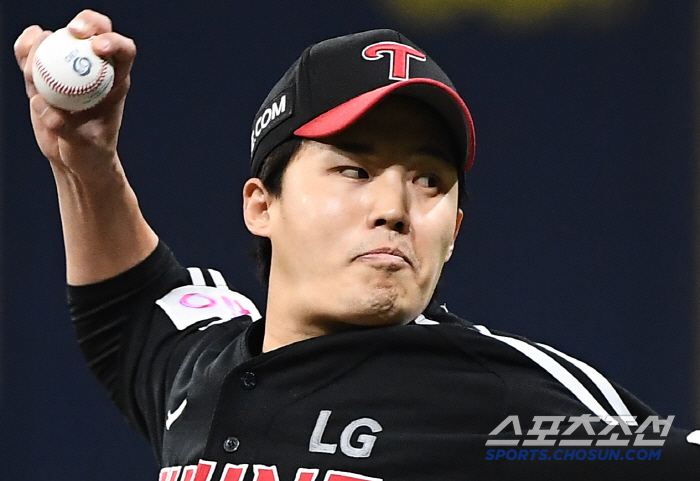 '이러다 국내 원투 펀치가 30승 하겠네.' 손주영-임찬규 나란히 3승 …