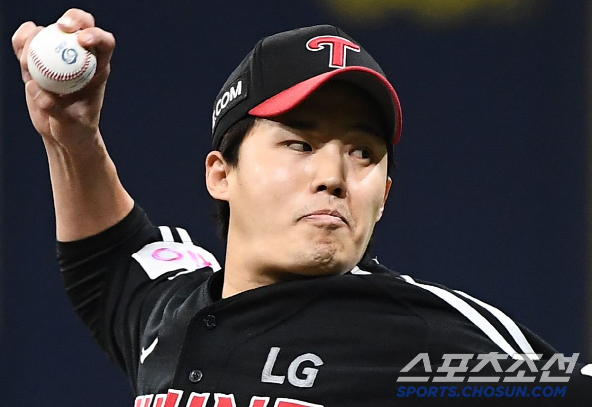 '이러다 국내 원투 펀치가 30승 하겠네.' 손주영-임찬규 나란히 3승 …
