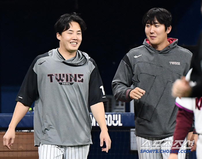 '이러다 국내 원투 펀치가 30승 하겠네.' 손주영-임찬규 나란히 3승 …