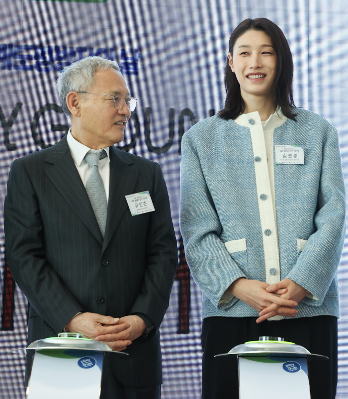 "정신차려!" '배구여제'김연경,'약'한 후배들 향한 사이다 팩폭+KAD…