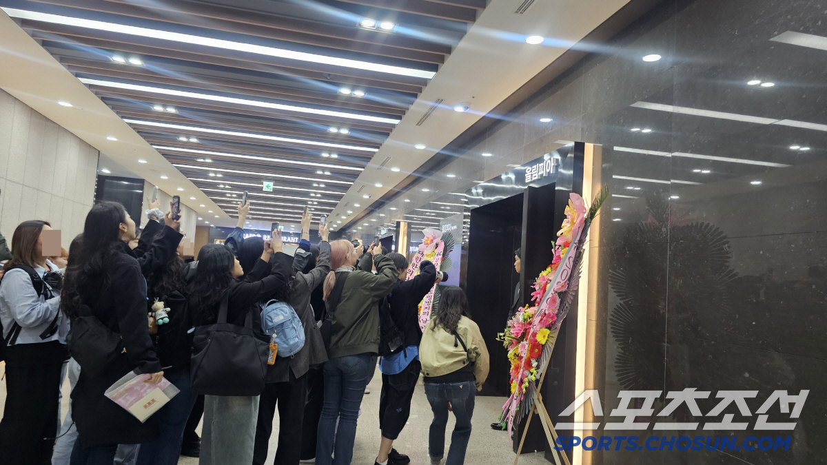 "정신차려!" '배구여제'김연경,'약'한 후배들 향한 사이다 팩폭+KAD…