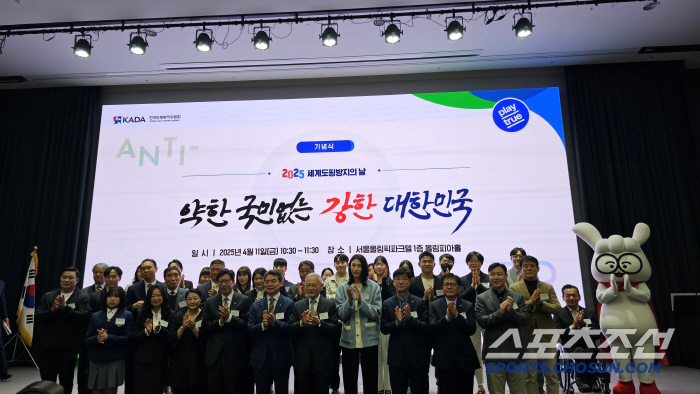 "정신차려!" '배구여제'김연경,'약'한 후배들 향한 사이다 팩폭+KAD…