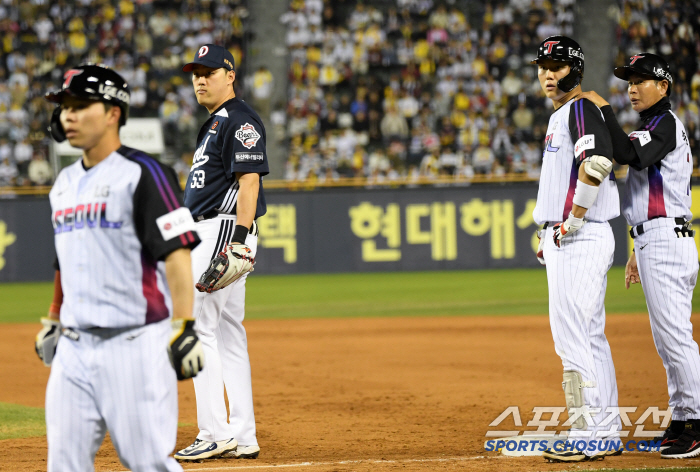 염갈량 '배치기' 퇴장 사태의 이유... "페어를 파울로 정정"vs"플레…