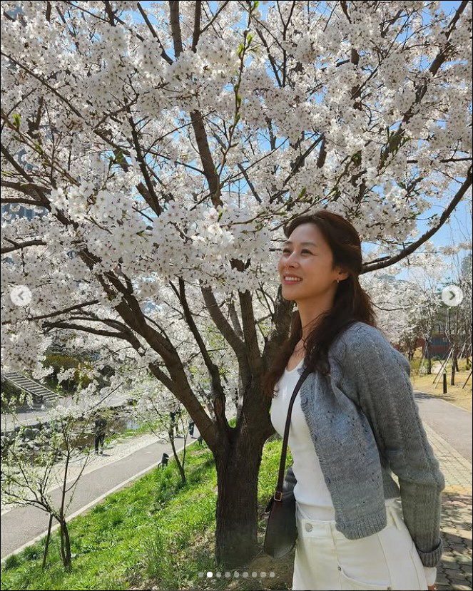 장신영, ♥강경준 불륜 용서했지만...벚꽃 구경은 '홀로'