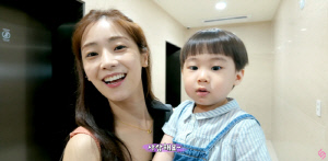 문희준, 7년째 같은 수영복 입는 ♥소율 짠해..비키니는 '단속' ('재미하우스')
