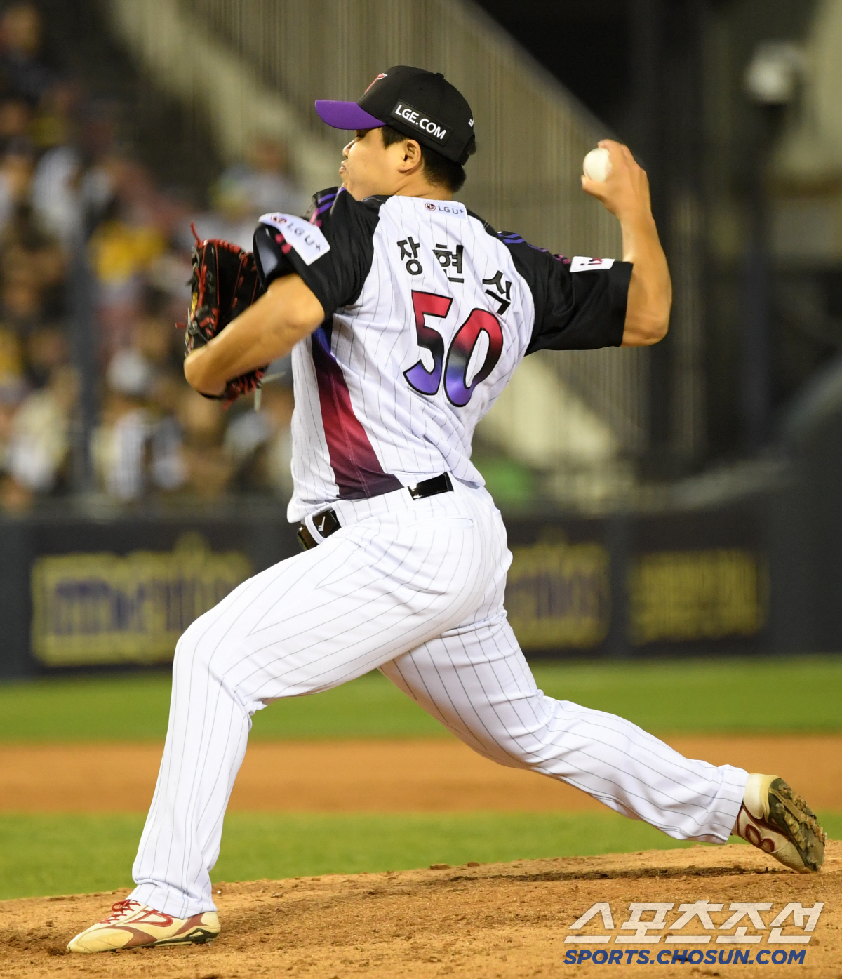 "감독님 우릴 위해... 꼭 이기자". 절대 1강 선수들 뭉쳐 1:2→5…