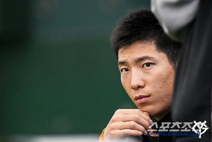 오타니에 초구 커브 홈런 맞더니…눈물 글썽이며 3경기 만에 2군행 요미우…