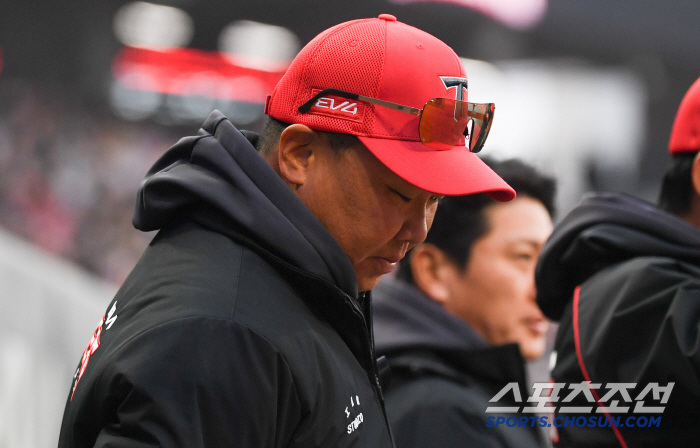 "사실 영철이보다 제가 울고싶은데" 작년 우승팀 힘들다, 왜 이렇게 안풀릴까