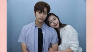 '환승연애2' 성해은♥정현규 결별설…명품백 선물까지 다 지웠다