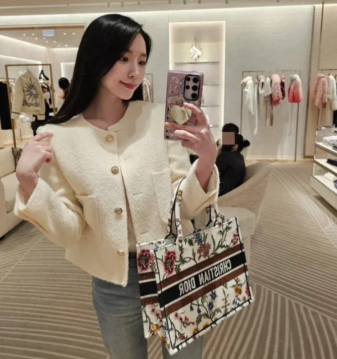 '환승연애2' 성해은♥정현규 결별설…명품백 선물까지 다 지웠다