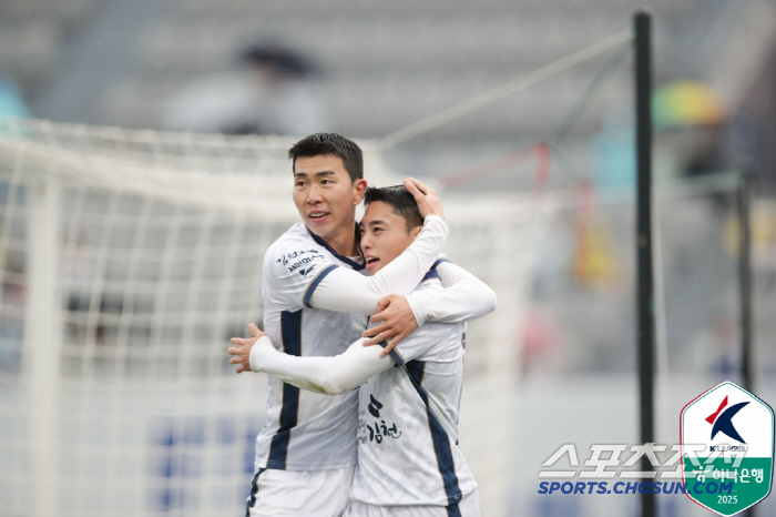 "이현용의 기적 극장골,마침내 첫승!" 수원FC,김천 상무에 3대2감격승…
