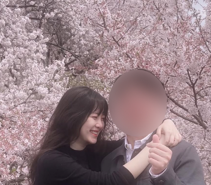 구혜선, 과감한 포즈로 “사랑을 듬뿍 담아 ♥커플샷”