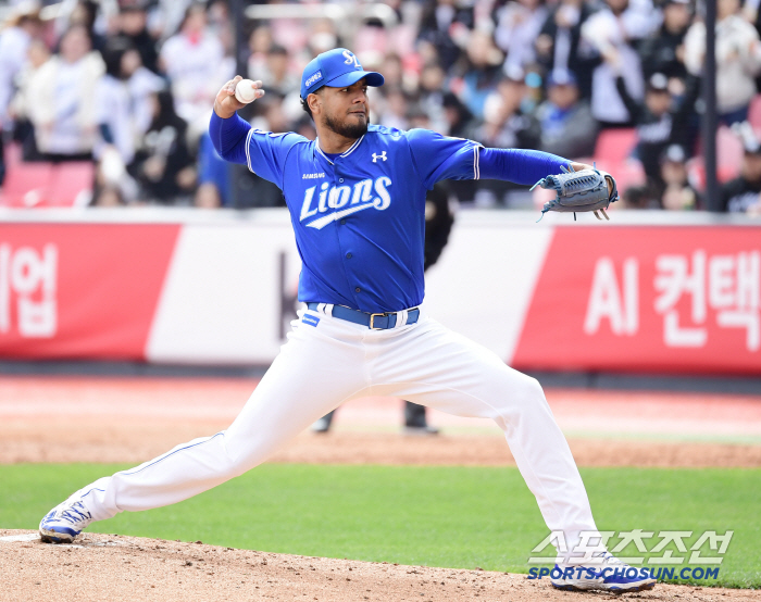 7이닝 '퍼펙트'→2이닝 5실점 '진땀'…KBO 최초 기록 도전 후유증?…