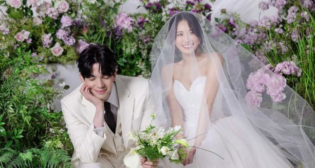[공식] "함께 걸어가고파" '비정상회담' 로빈 데이아나, 걸그룹 'LP…