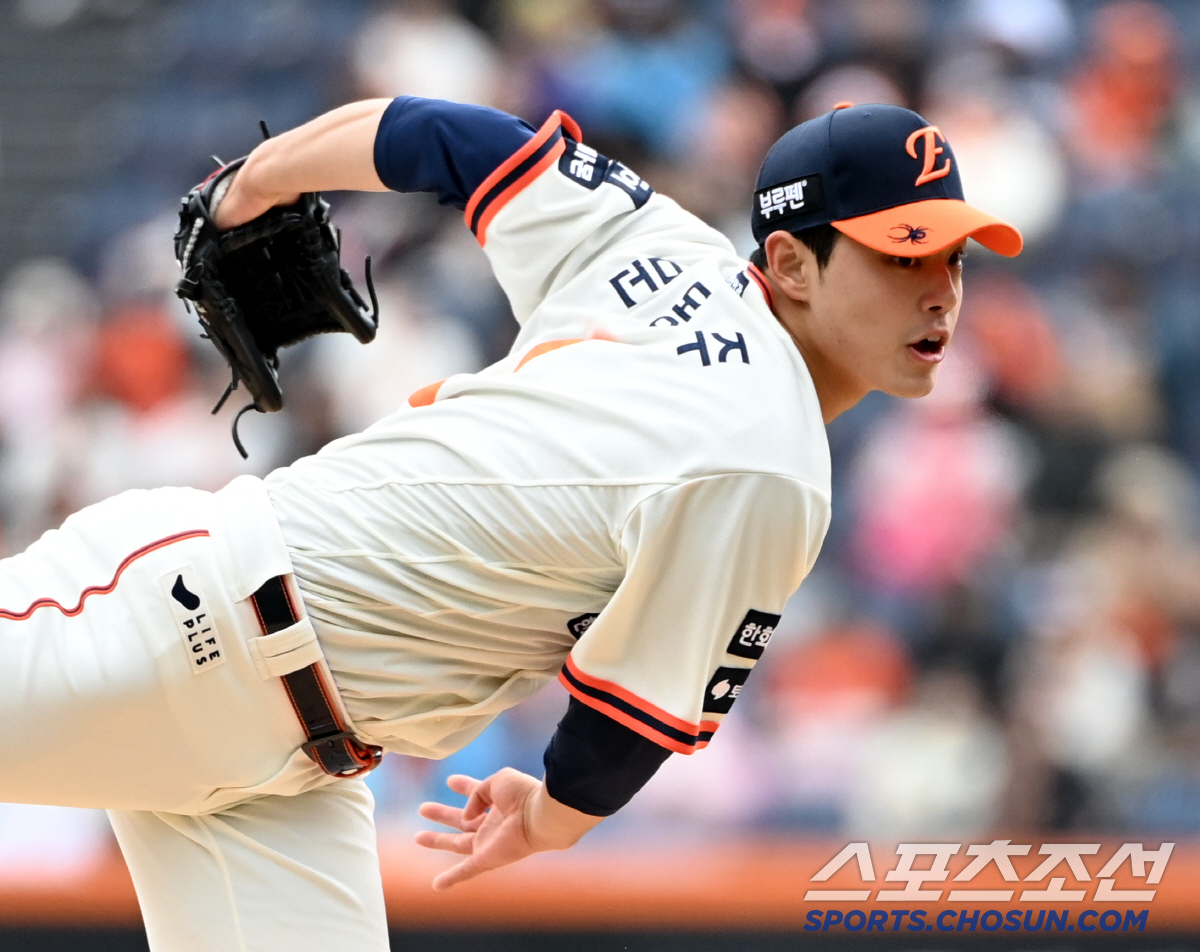"동주가 잘 던질 것" 사령탑의 예언, 12타자 연속 범타, 3안타 무자…