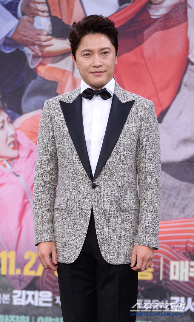 “첫 눈에 반해 계약” ‘야인시대’ 안재모, 10년 산 용인 타운하우스 …