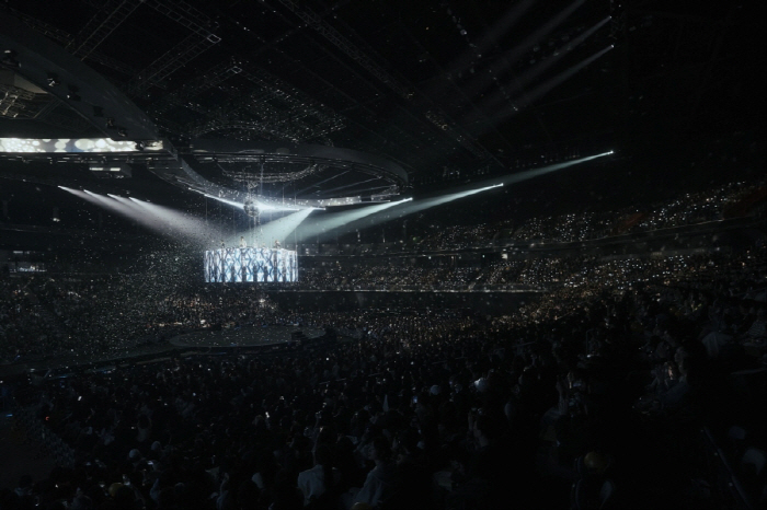 인피니트, 데뷔 15주년 앙코르 콘서트 성료…역대 최장 5시간 20분 신…