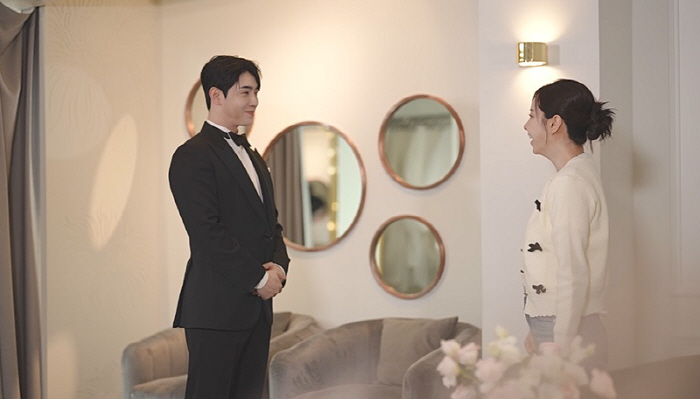"웨딩드레스는 무조건 신상"..'은가은♥' 박현호, 결혼식 D-3인데 리…