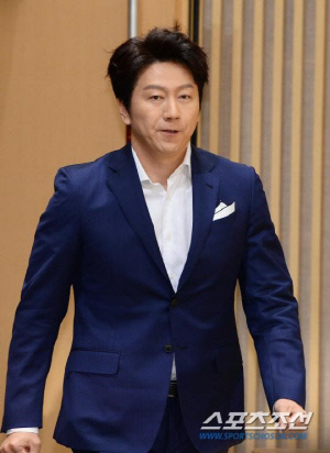 김수로, 뒤늦은 투병 고백 