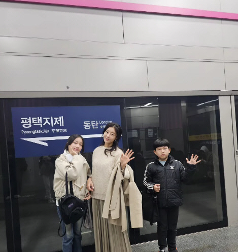 '싱글맘' 이지현, 호텔 수영장 '응가 테러' 아찔..."완전 어글리 코…