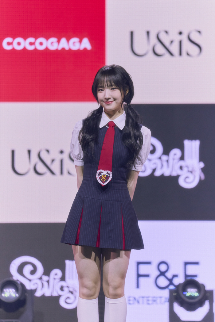 [SC현장] 유니스, 맵고 달콤하게 음방 1위 정조준→亞 정복 시작(종합…
