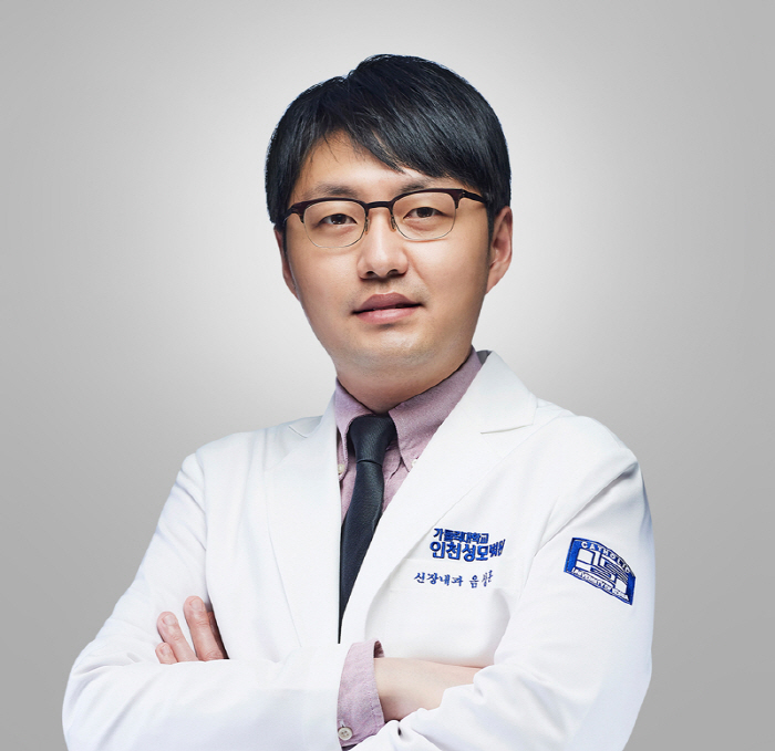 소변에 거품이 '부글부글', 신장 건강 적신호 '단백뇨' 의심