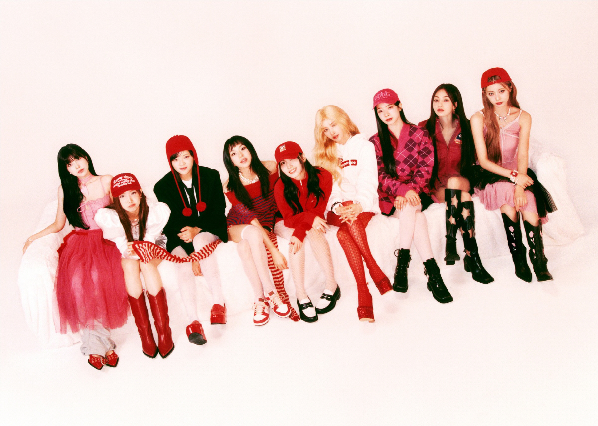 트와이스, 오늘(16일)부터 콜드플레이 내한공연 전회차 게스트 출격