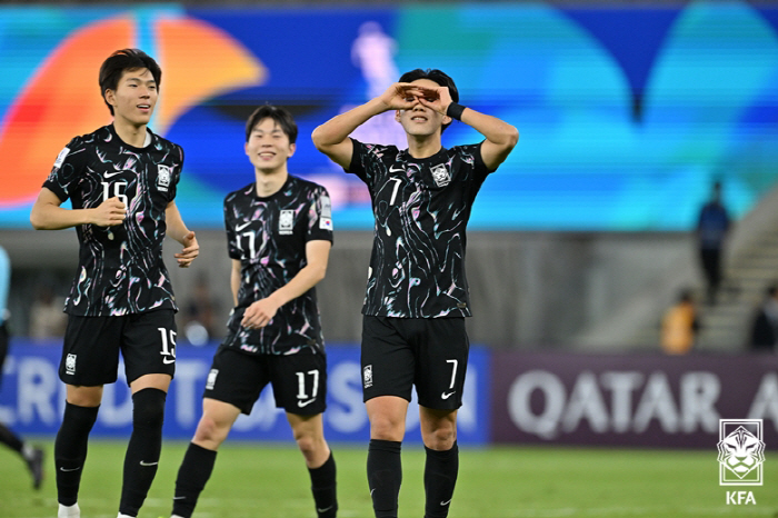 '23년 만의 정상 탈환 도전' 지옥에서 살아 돌아온 韓 U-17, '日…