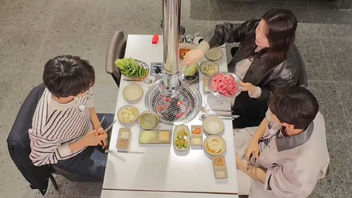 황광희, 그렇게 구설수 조심했는데...'먹뱉 논란'에 심장 덜컹 