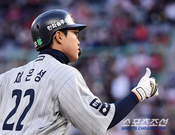 '캡틴' 드디어 넘겼다…채은성, 21G 출전만에 첫 홈런 폭발