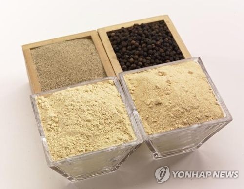 식탐이 이끈 세계화…신간 '욕망의 향신료 제국의 향신료'