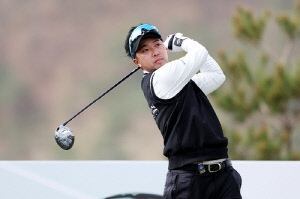 KPGA 도전한 일본인 와다, 개막전 첫날 2언더파 선전
