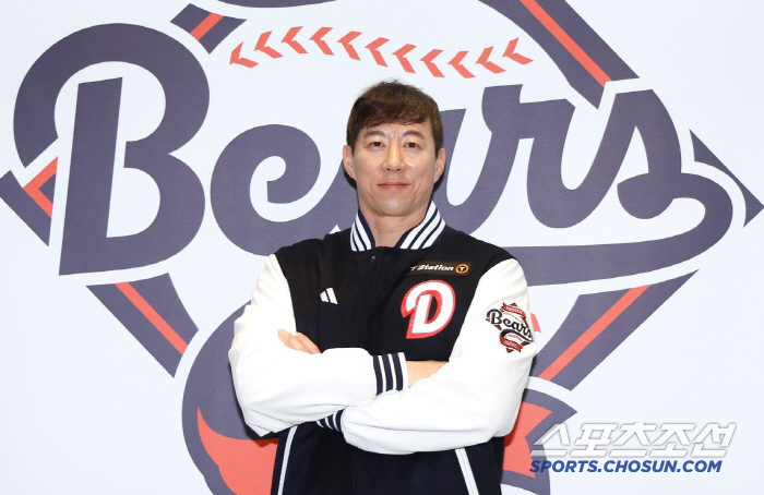 [공식발표] '8위 추락' 두산의 돌파구 '42세 좌완' 고효준 영입! …