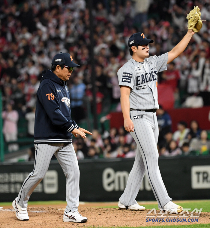 156km 정우주 다음은 157km 김서현, 'SSG는 무슨 죄야' 홈런…