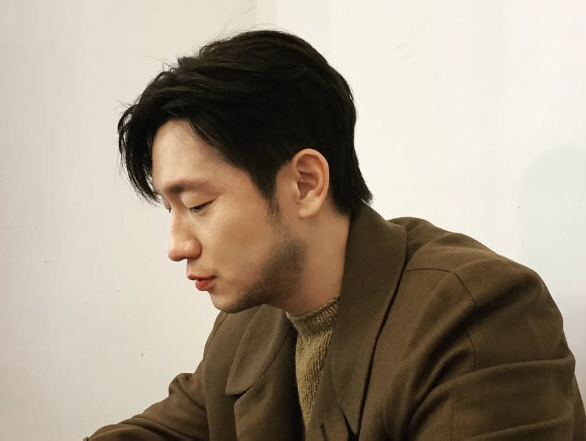 [청룡랭킹] 손석구 팬들이 움직였다! 심상치 않은 조짐...청룡랭킹 1위 도전 시동