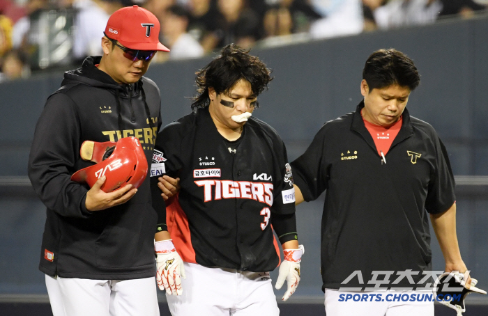 11안타 폭발! 두산, 김선빈 다쳐 우울한 KIA에 7-1 승리. 2연승…