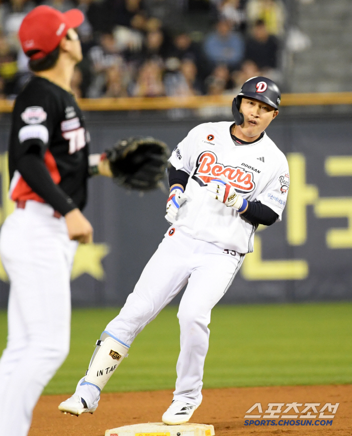 11안타 폭발! 두산, 김선빈 다쳐 우울한 KIA에 7-1 승리. 2연승…