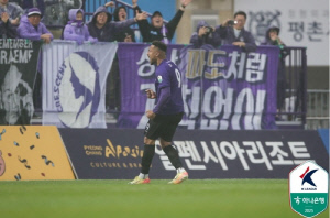 K리그1 안양, 최하위 수원FC에 3-1 완승…7위 도약