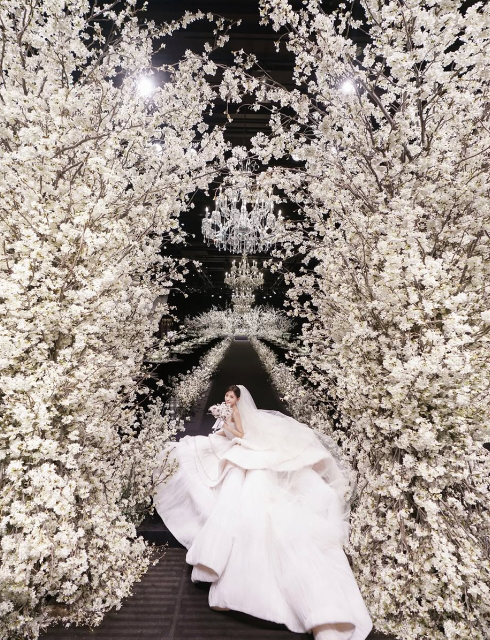 조세호, 효민 '초호화 결혼식'에 감탄 "너무 좋아, 올해 벚꽃 다봤다"