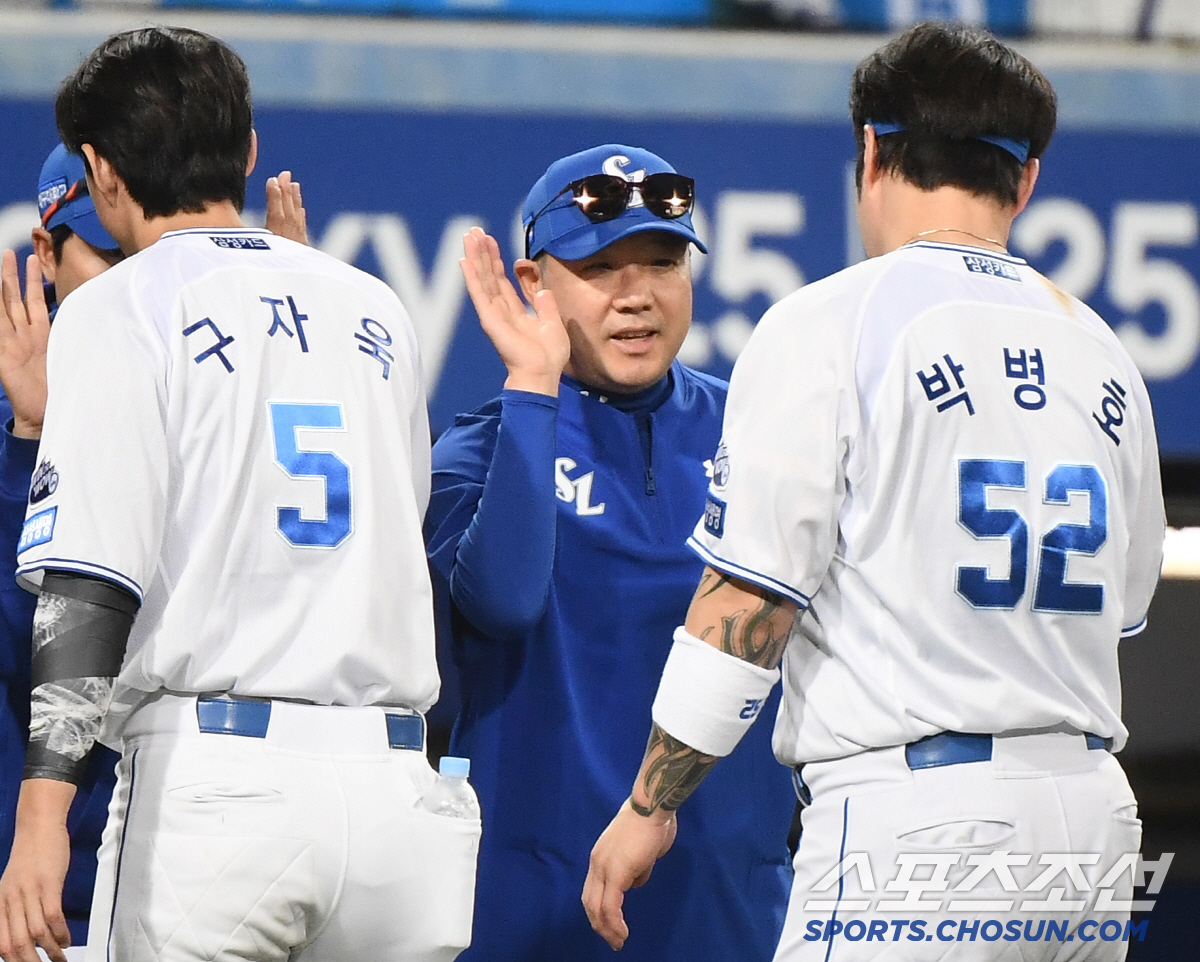 전날 패배 완벽 설욕! 대체 선발 내고도 이겼다…"내일은 후라도에게 득점…