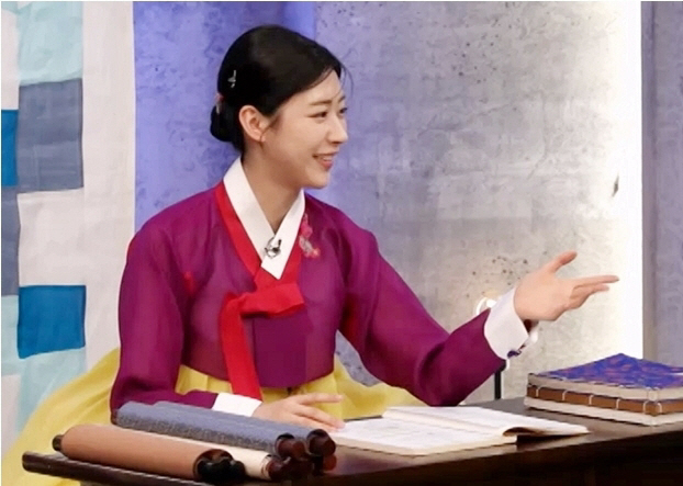 '진품아씨'된 홍주연, 단아한 자태..전현무, 재벌가 며느리된 "노현정 …
