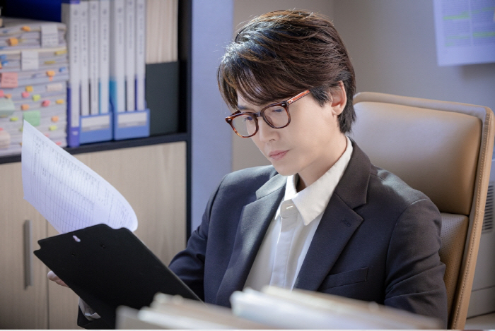 '겉바속촉' 김준완 교수, 종로율제에 뜬다..정경호 20일 특별출연 '익순이는?'(언슬전)