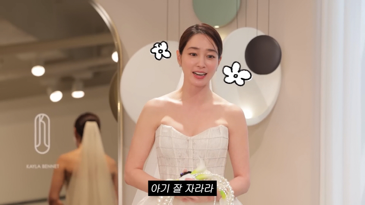'이병헌♥' 이민정 "사실 10주년 리마인드 웨딩을 하고 싶었다"..결국…