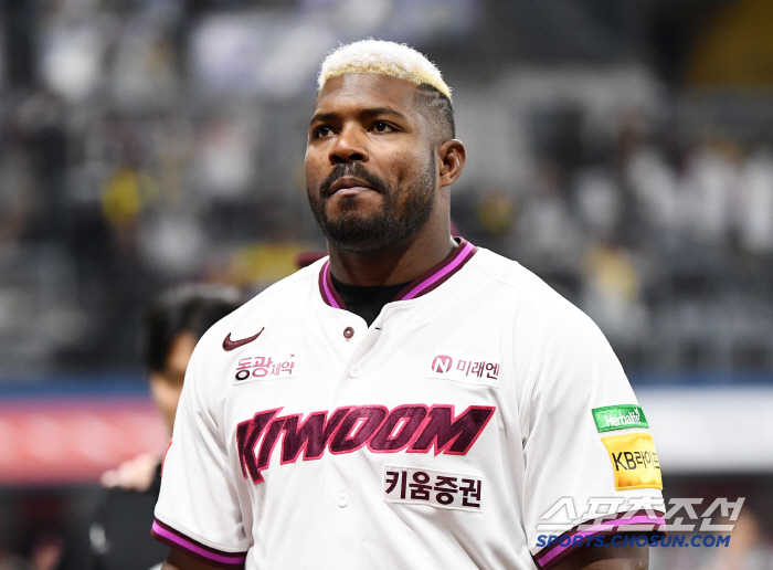 LG는 사상 첫 100승 넘길 기세. 그런데 4월 2할대 승률 키움도 최…