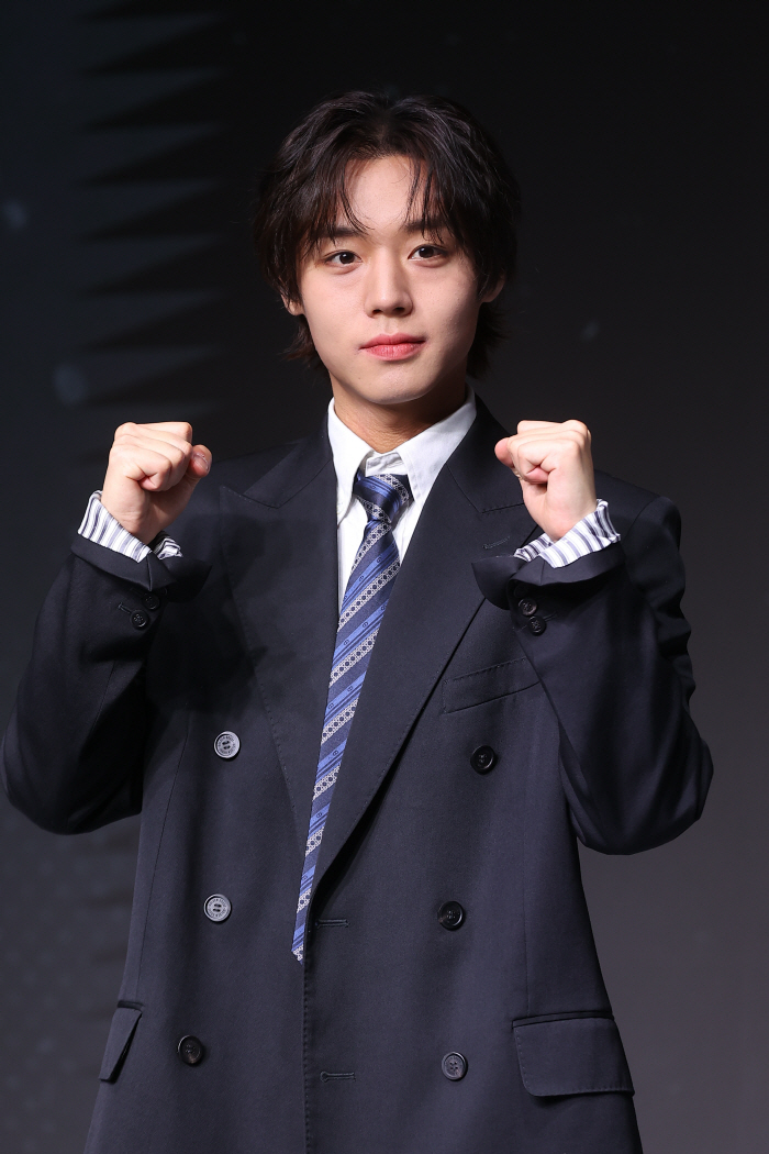 '약한영웅2' 유수민 감독 "박지훈, 연시은 그 자체..묵묵히 이겨줘 감사"