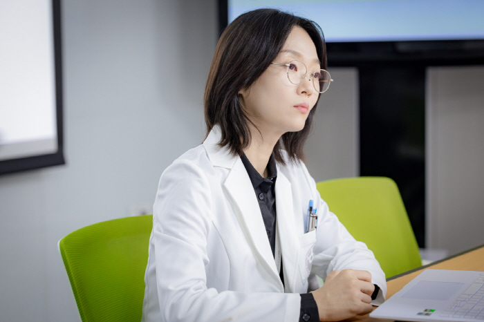 [SC줌人] '언슬전' 숨은 주인공은 이봉련..정경호·유연석·전미도 합쳐…